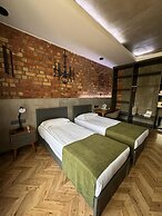 Bugu Hotel