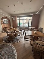 Bugu Hotel