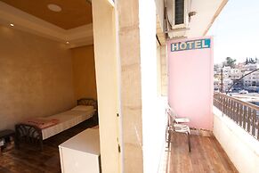 Sun Rise Hotel