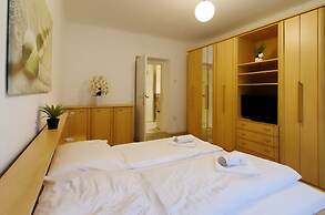 Manu Apartment