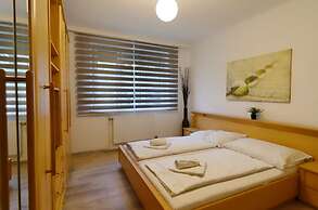 Manu Apartment