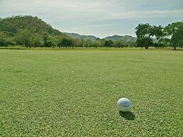 Marriott Maracay Golf Resort