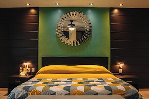 Luxury Hotel Inn