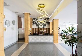 Hotel Velvet Plaza