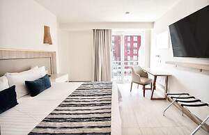Hotel Velvet Plaza