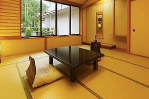 Syoenso Hozugawatei