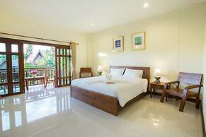 Oh Amphawa Boutique Resort