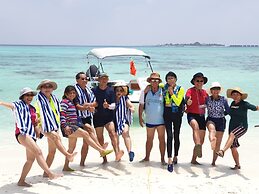 Paguro Beach Inn