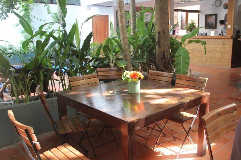 YK Art House
