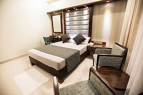 Grand 7 Hotel Kesbewa