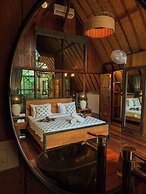 Gili Treehouses
