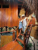 Gili Treehouses