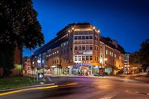 Sky Business Hotel