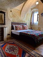 Canela Cave Hotel