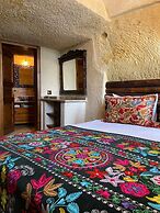 Canela Cave Hotel