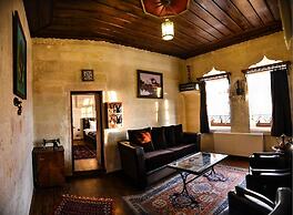 Canela Cave Hotel