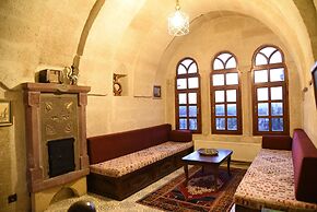 Canela Cave Hotel