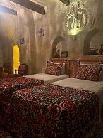 Canela Cave Hotel