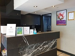 Studio Ekamai