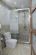 Zimbo Golden Hotel