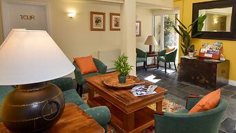 The White Hart Hotel