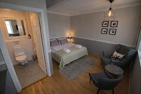 Hotel Lækur