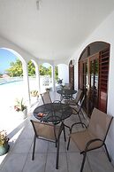 Sea View Chateau