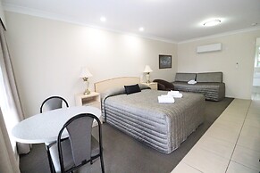 Crows Nest Motel