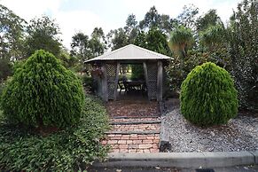 Crows Nest Motel