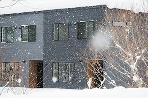Kabayama Townhouses