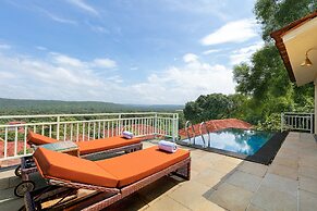 Aura Resort & Spa