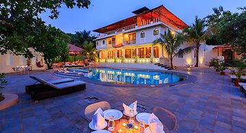Aura Resort & Spa