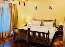 Aura Resort & Spa