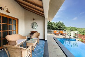 Aura Resort & Spa