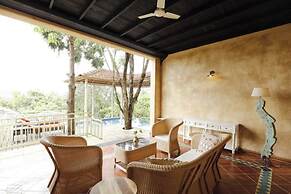 Aura Resort & Spa