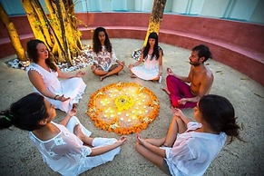 Aura Resort & Spa