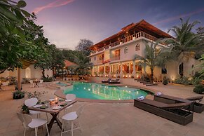 Aura Resort & Spa