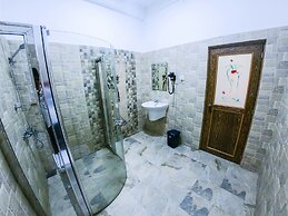 Romance Hills Hotel