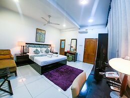 Romance Hills Hotel