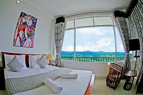 Romance Hills Hotel