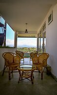 Romance Hills Hotel