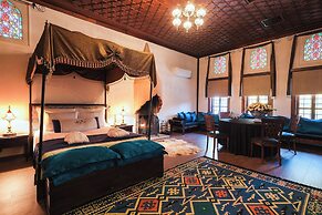 OTANTİK CLUB HOTEL & SPA