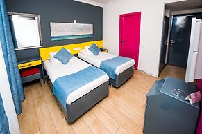 Mera Park Hotel