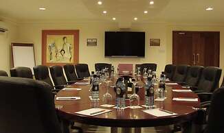Royal Court Hotel