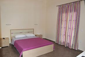 Anna Apartments