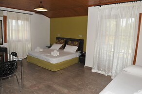 Anna Apartments