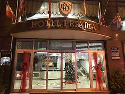 Perama Hotel