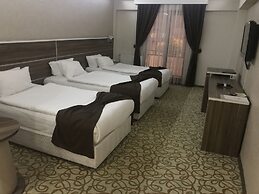 Perama Hotel