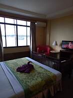 Hotel Laut Jaya
