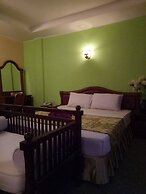 Hotel Laut Jaya